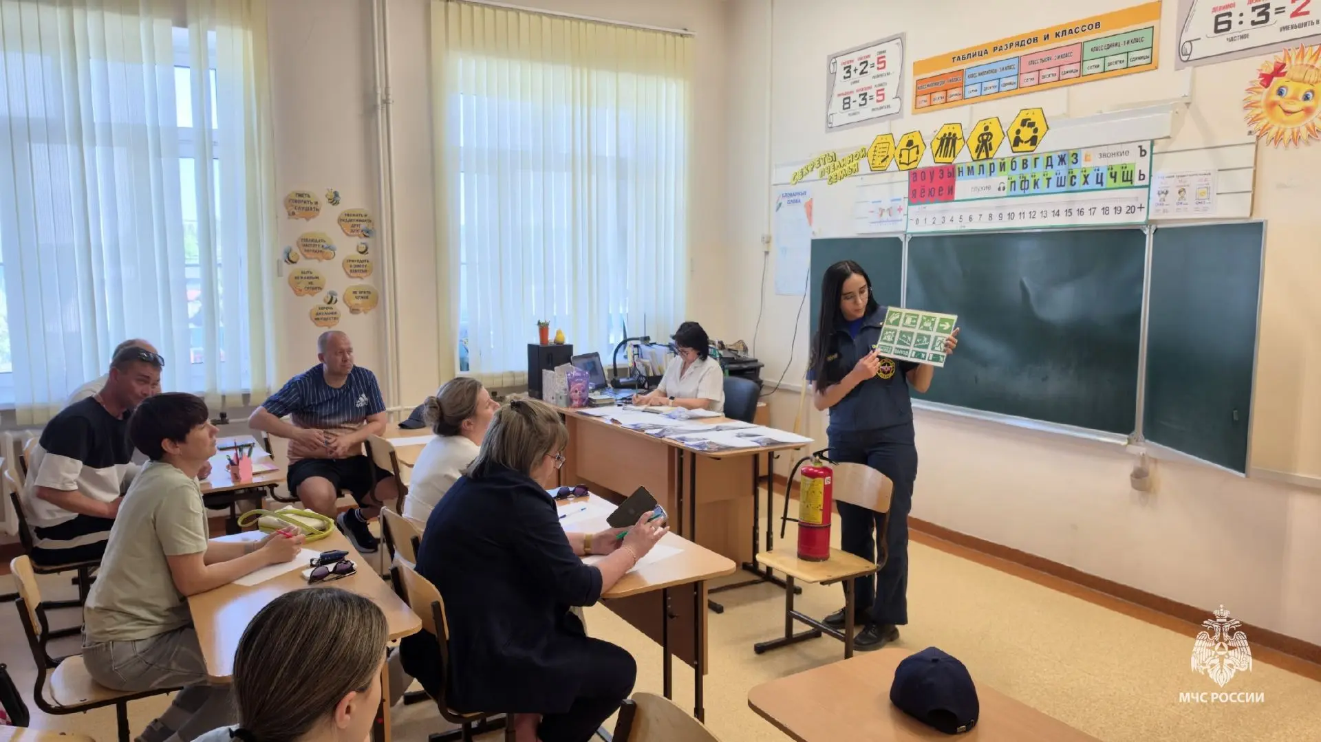 🔵 Обеспечение безопасности детей в период летней оздоровительной кампании: профилактическая работа 