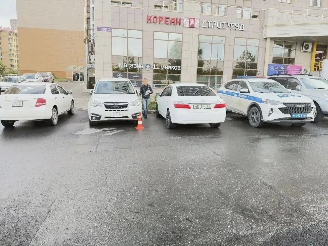 Ночью в Южно-Сахалинске повреждён Subaru Forester