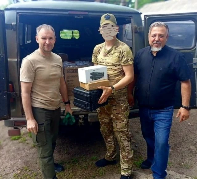 ПРОДОЛЖИМ ПОДДЕРЖКУ НАШИХ РЕБЯТ‼️ "Командировка в ЛНР и ДНР. Доставили и передали нашим бойцам гуман