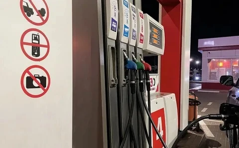 ❗️Роспотребнадзор запретил АЗС отказывать автомобилистам в отпуске топлива в канистры
