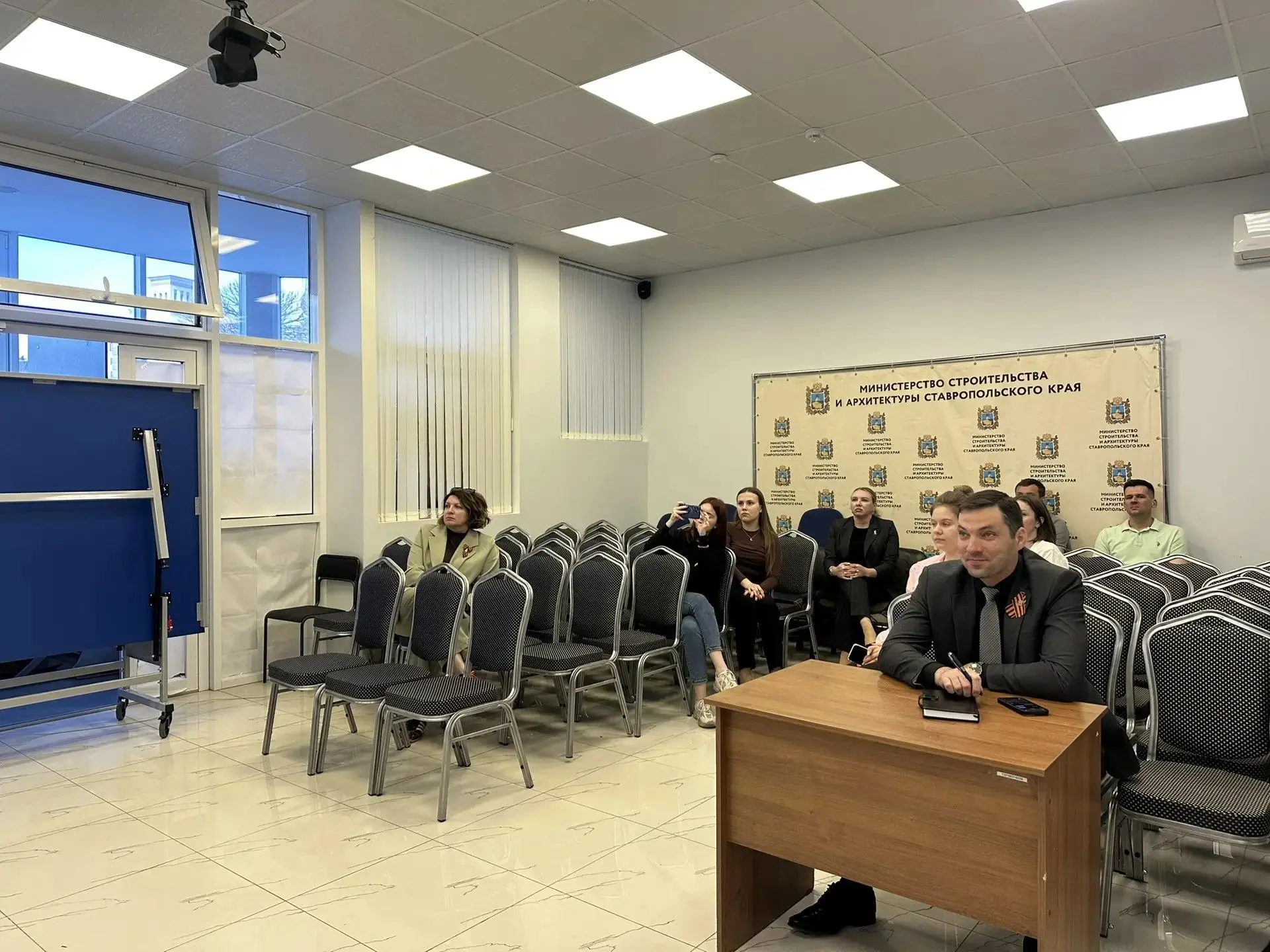 Сотрудники минстроя СК продолжают работу по внедрению нового бережливого проекта «Прове...