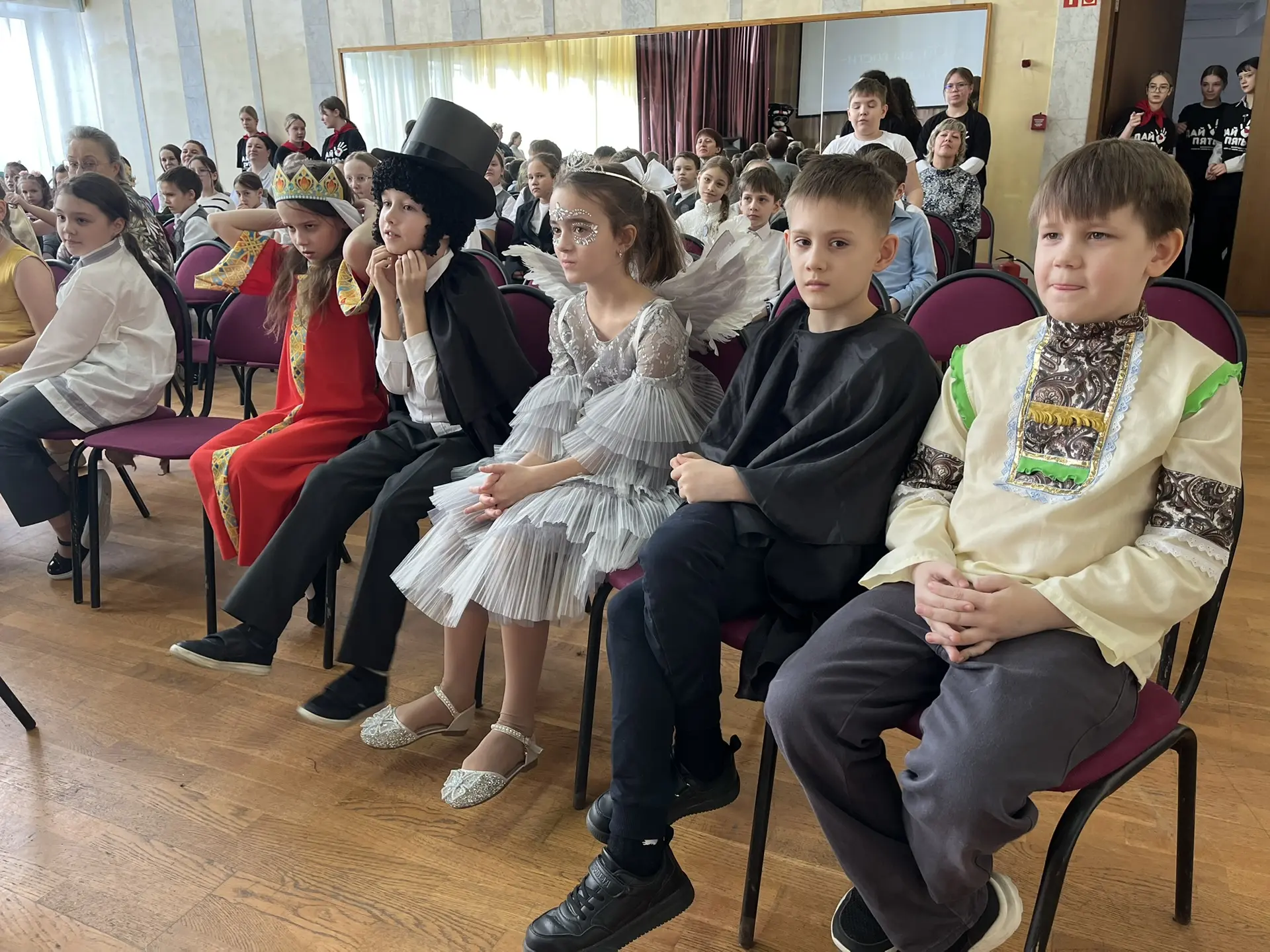 🏫В феврале в нашем лицее прошло традиционное мероприятие для третьеклассников — турнир «В гостях у К