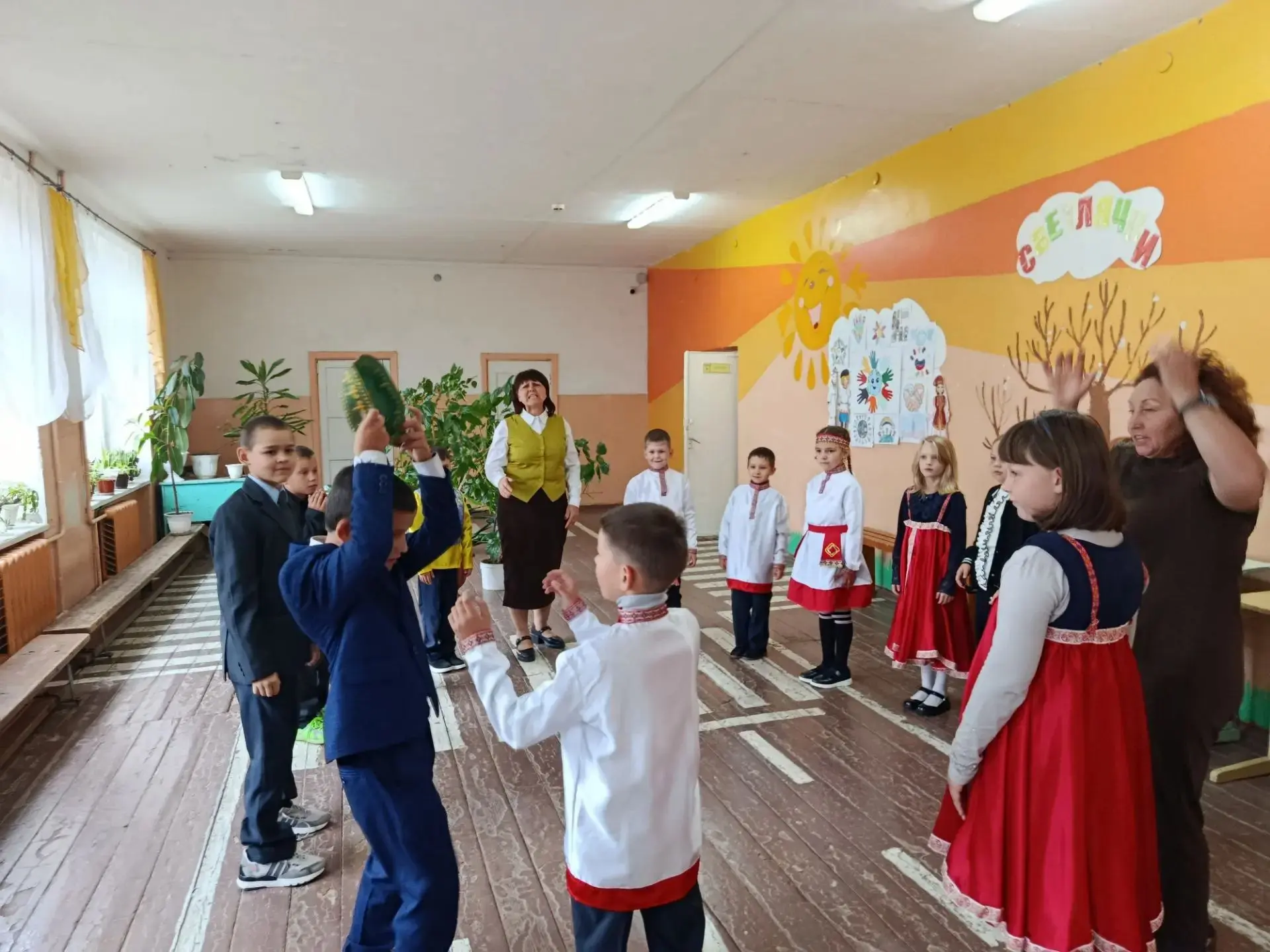 🗓 8 сентября в России отмечается День языков народов Российской Федерации. В нашей шко...
