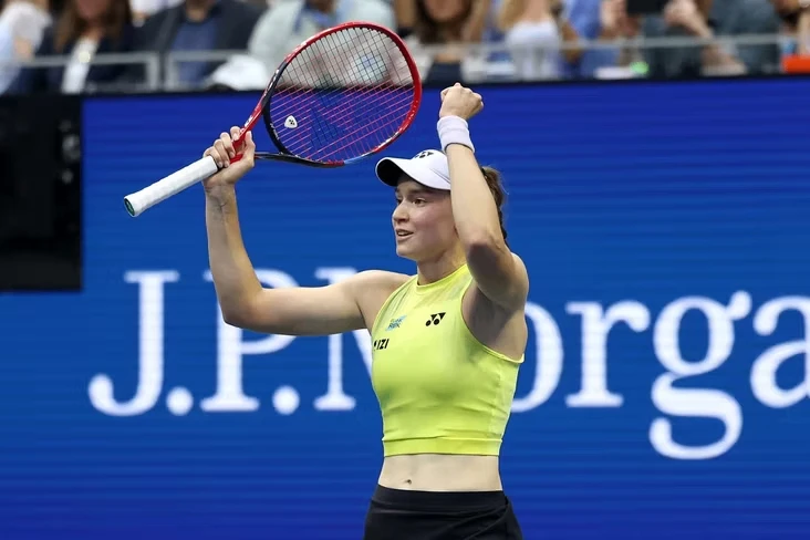 Елена Рыбакина, которая ныне представляет Казахстан, выиграла финал US Open у Арины Соб...