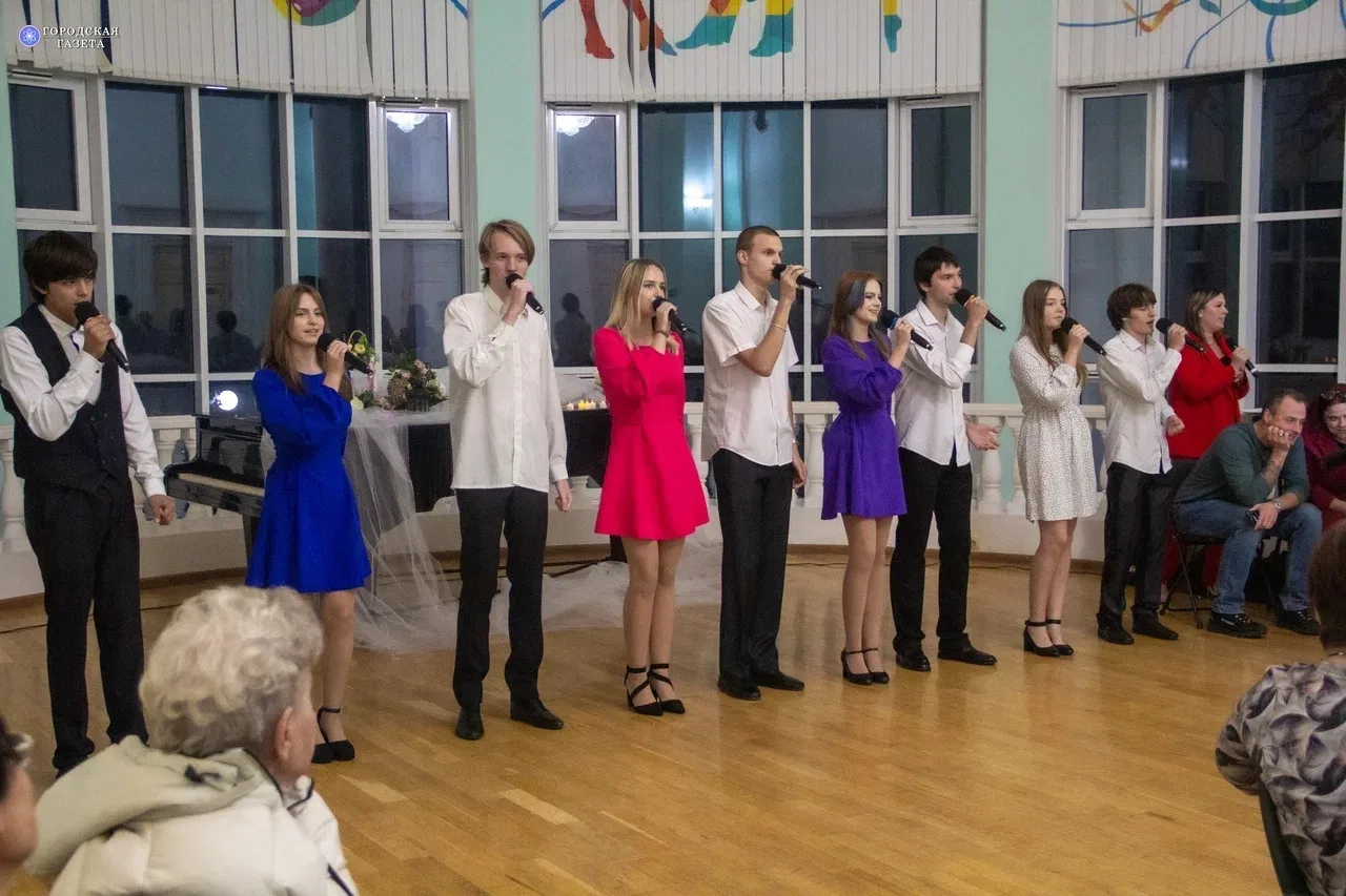 Сегодня в нашем городе с особым теплом и вниманием отметили День пожилого человека. В ч...
