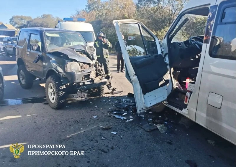 🚌 В Партизанске Suzuki Jimny столкнулся с автобусом № 101А, пострадали четыре человека