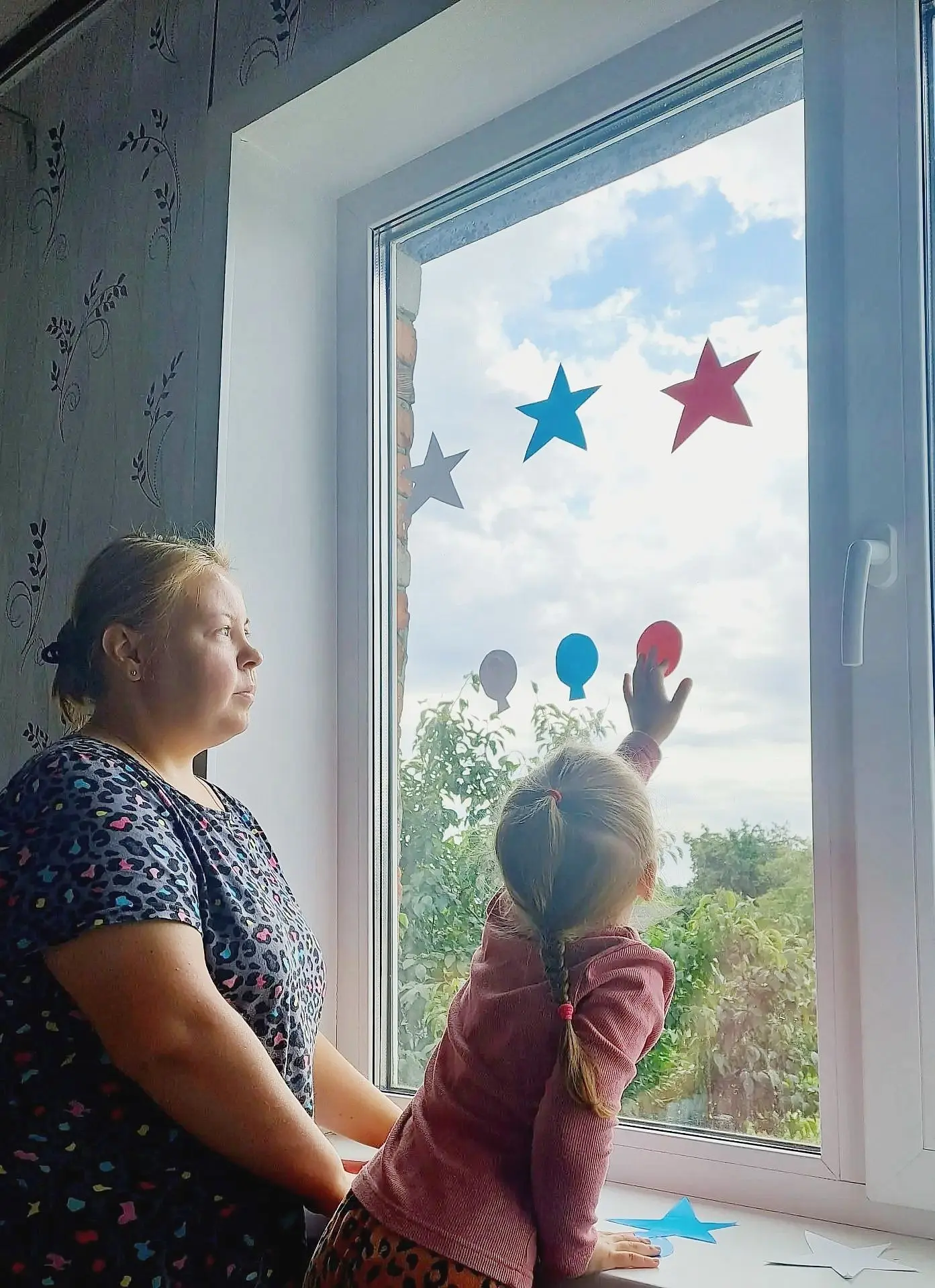 🇷🇺Наши юные воспитанники участвуют во Всероссийской акции «Цвета Родины», организован...