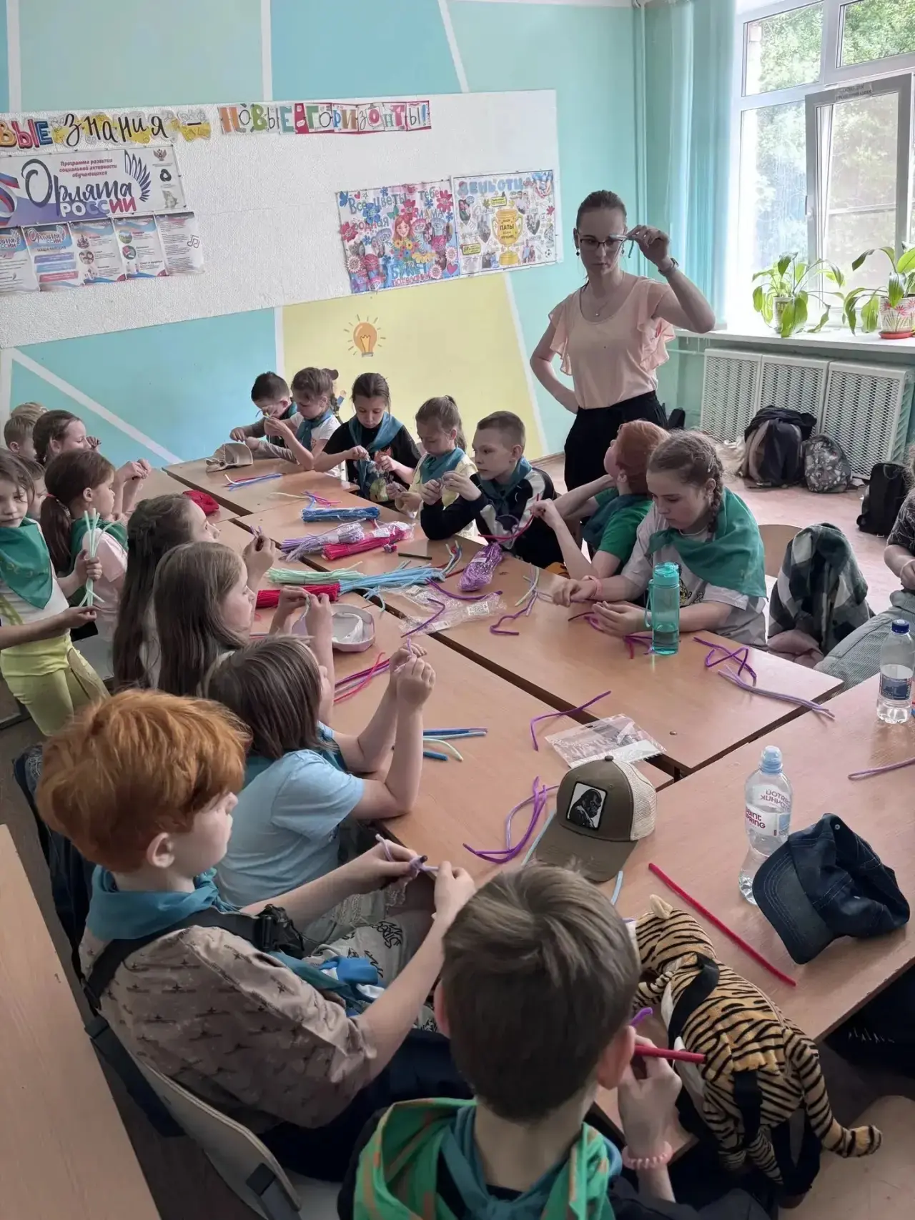 🦅 Как мы провели первую неделю в «Содружестве Орлят России»!
 
🔥Ребята, листаем ленту и улыбаемся 