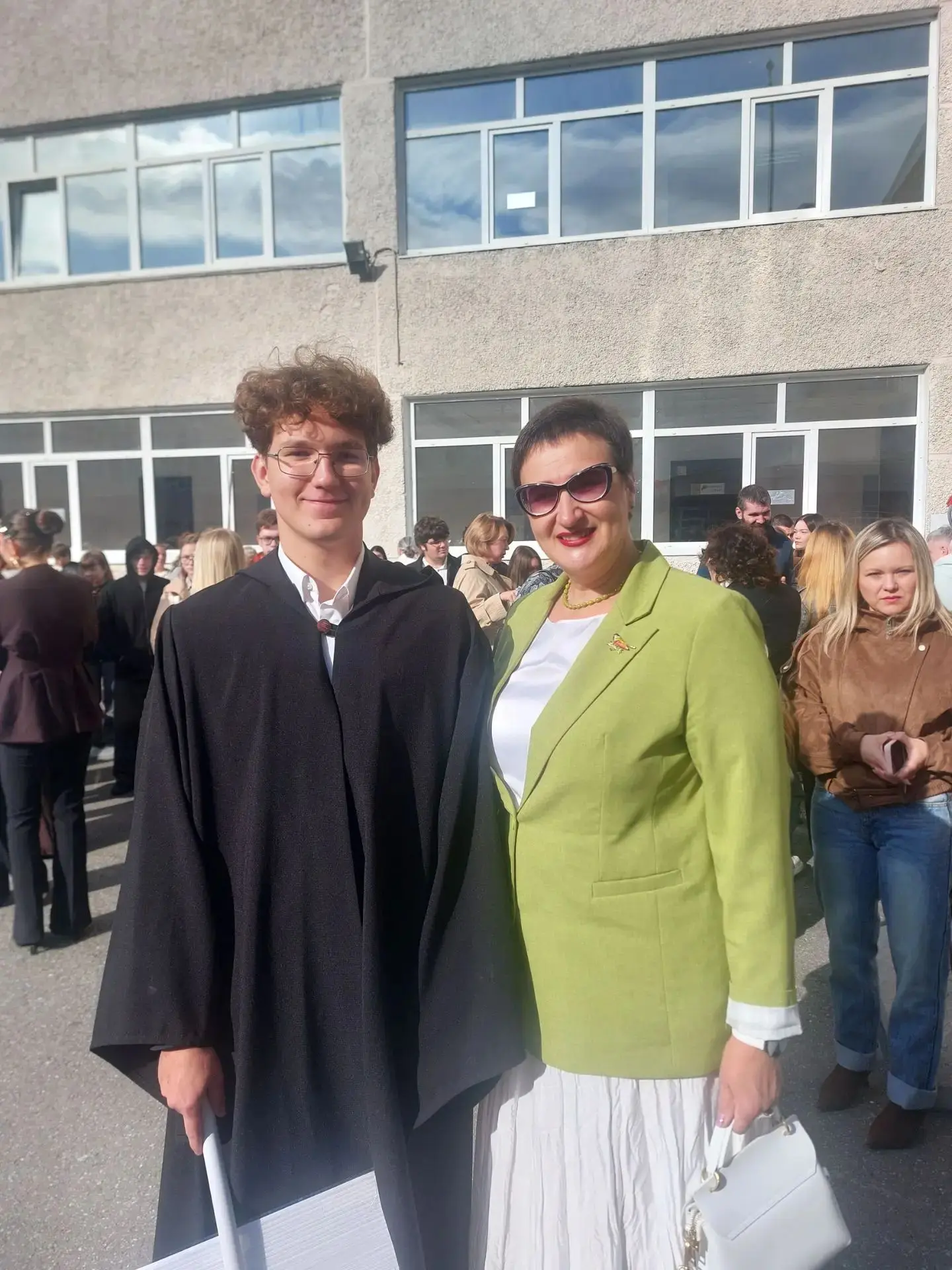 📚👨‍👩‍👧‍👦 Сегодня многие сотрудники Департамента не работали. Но мы не прогуливали ...