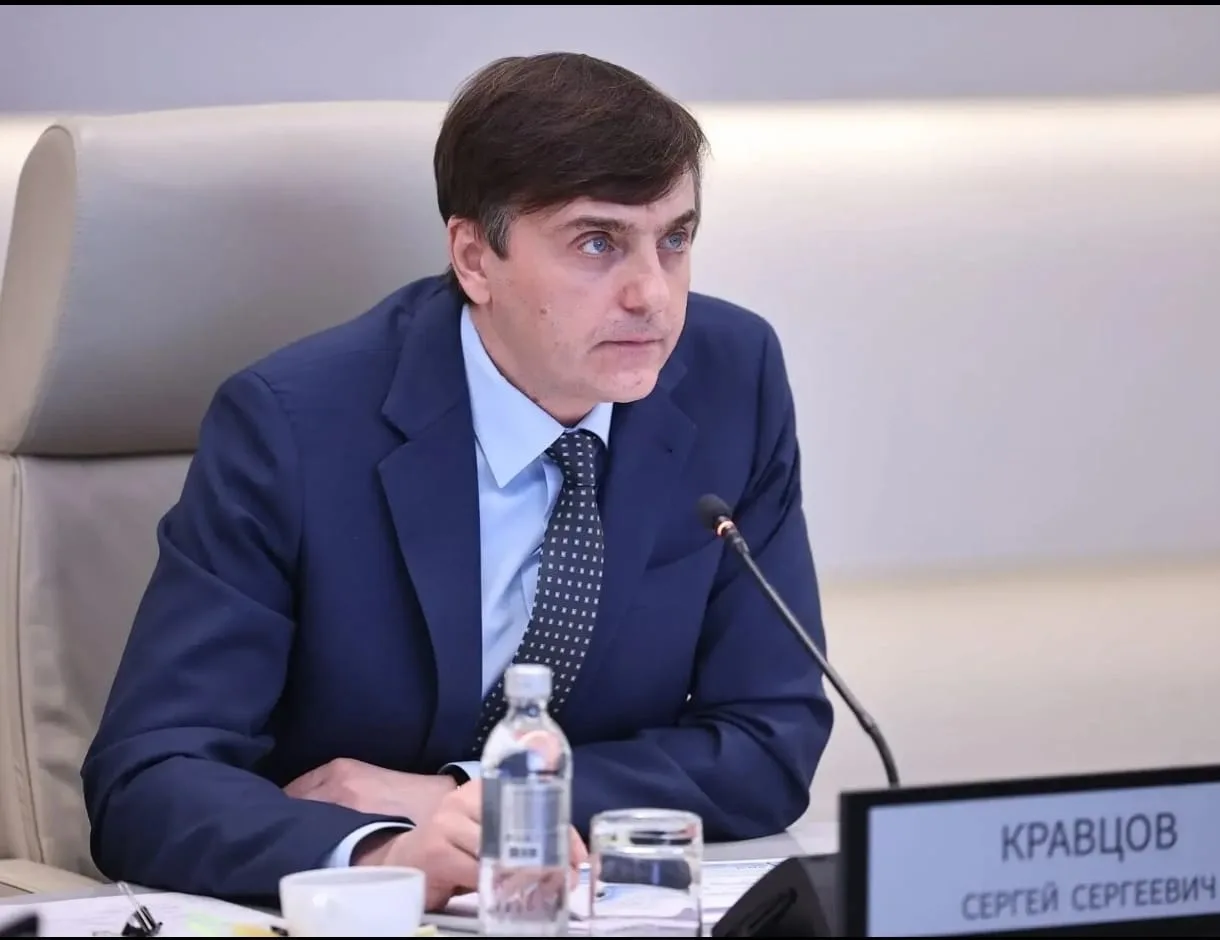 👨‍💼 Впервые: совещание с директорами всех школ России
