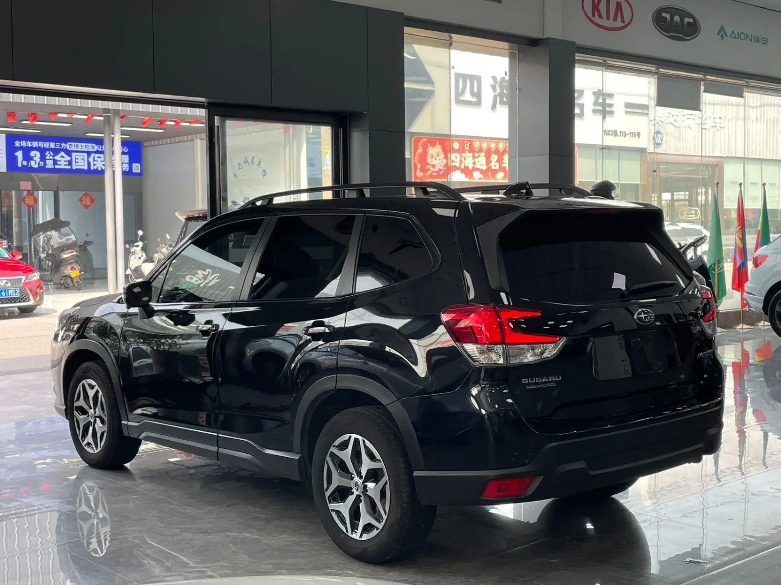 ✅ В наличии на нашей стоянке в Китае   Subaru Forester 2022 год 27 000 км 2.0 бензин - 153 ЛС 4 WD ✅