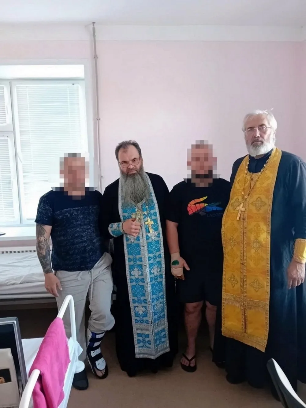 Священники Фатежского благочиния иерей Олег Прудников и иерей Александр Слонов посетили...