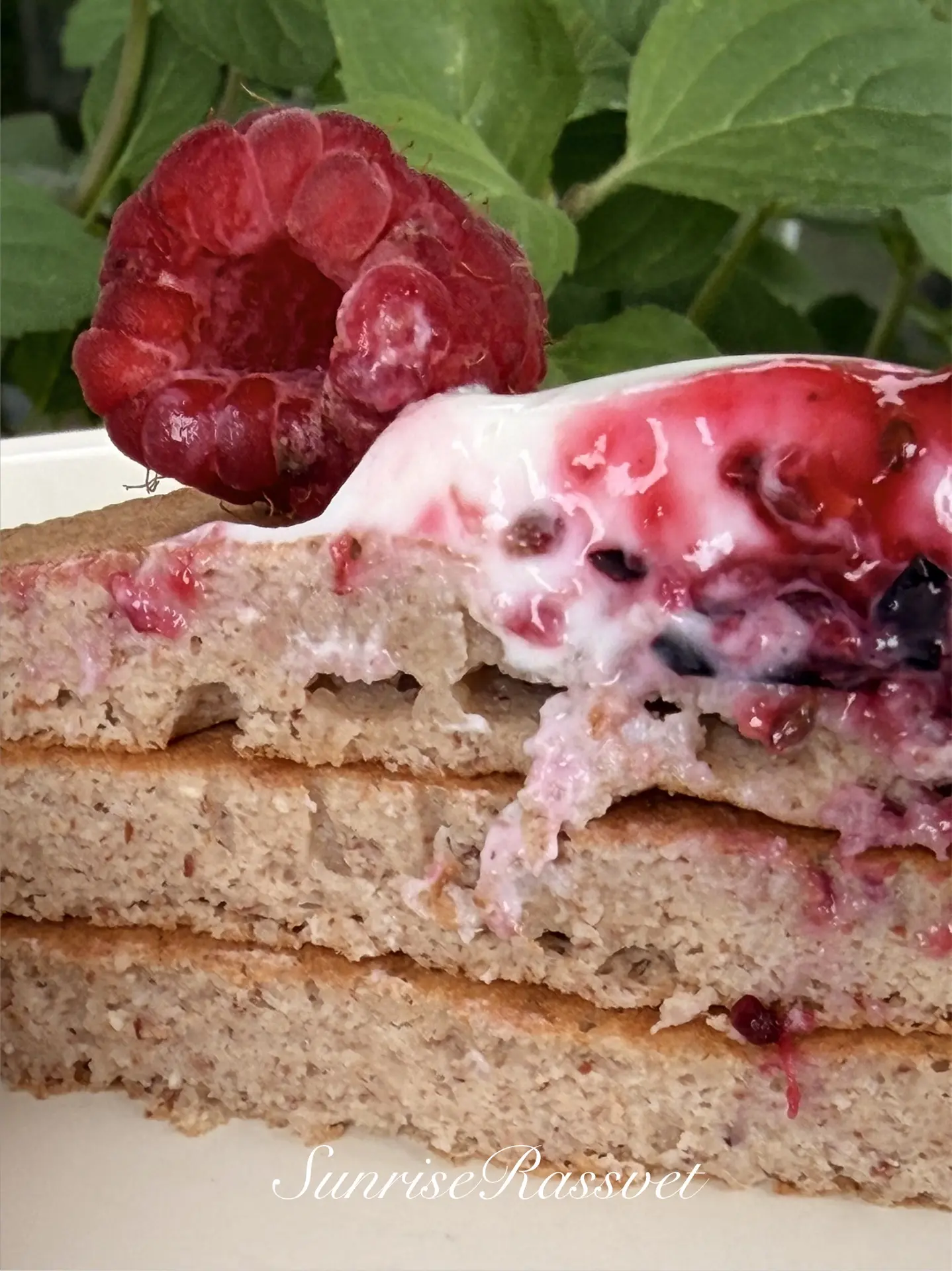 Панкейки. Да-да, не только супер полезные, но и очень вкусные, нежные, воздушные панкейки