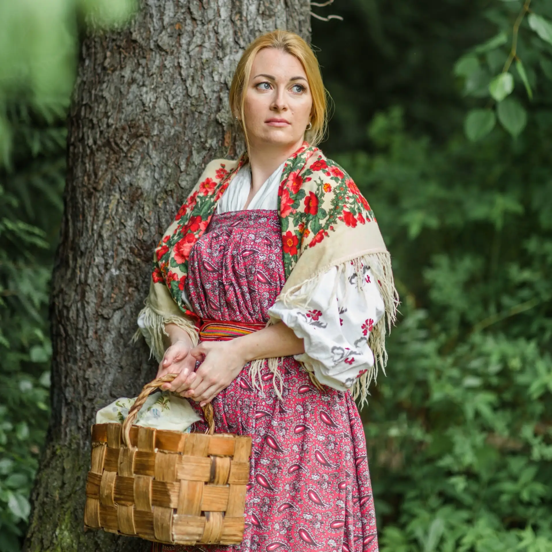 Друзья, сегодня у меня День Рождения! 🥳
⠀
В этот день хочу сказать вам, моим дорогим читателям, бол