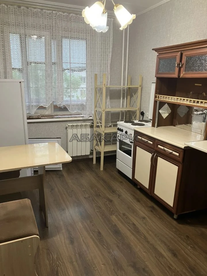 🏠 улица Александра Матросова, 30/7

1 комн. квартира
📐 Общая площадь: 40 м²
📍 Район: Свердловский