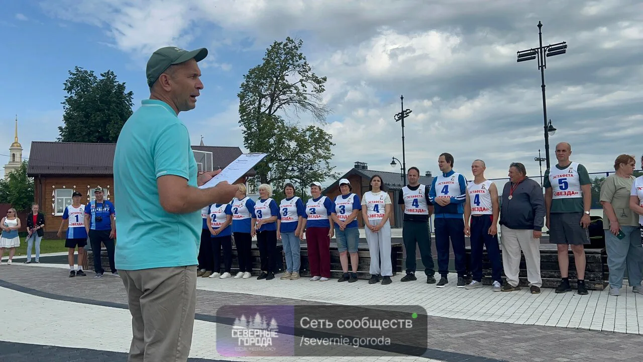 НА ВОДЕ И СУШЕ
боролись за победу участники спортивной эстафеты, представившие муниципальные отделен