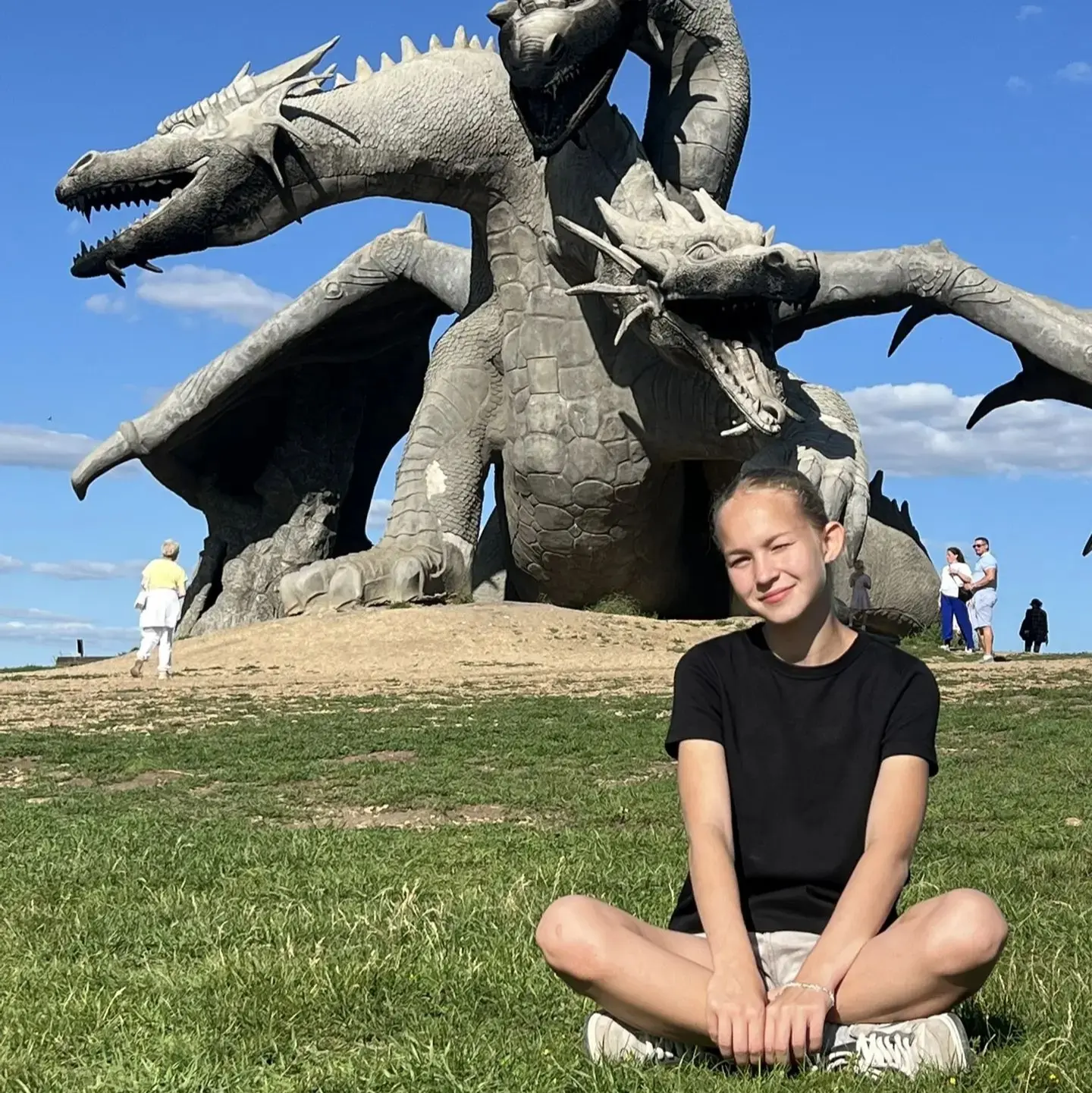 ☀️ Лето — время путешествий, новых впечатлений и ярких открытий!

Ученица нашей школы Дарья Юдина вм