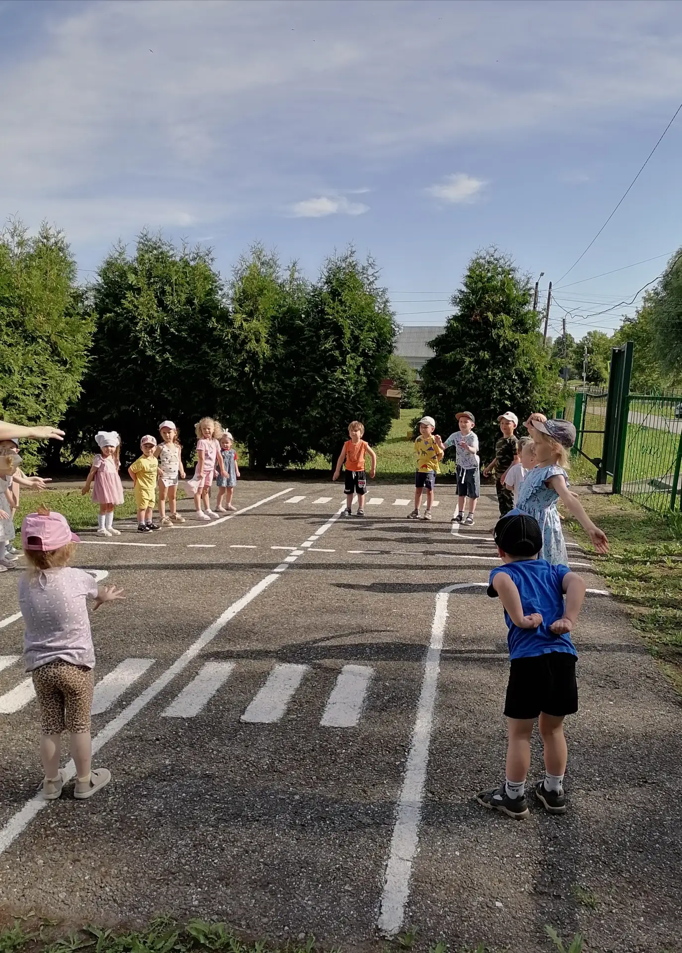 ✅ "Зарядка с утра - залог бодрого дня! 🤸‍♂️🏃‍♂️🤸