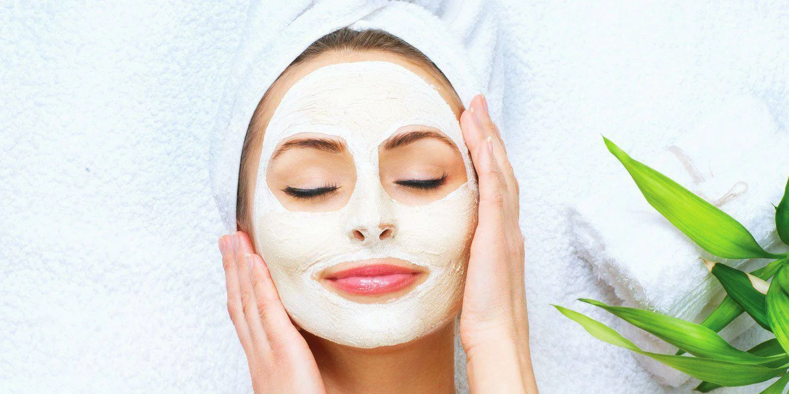💆‍♀️ 3 простые и эффективные домашние маски для тонуса и сияния кожи

Попробуйте эти натуральные ма