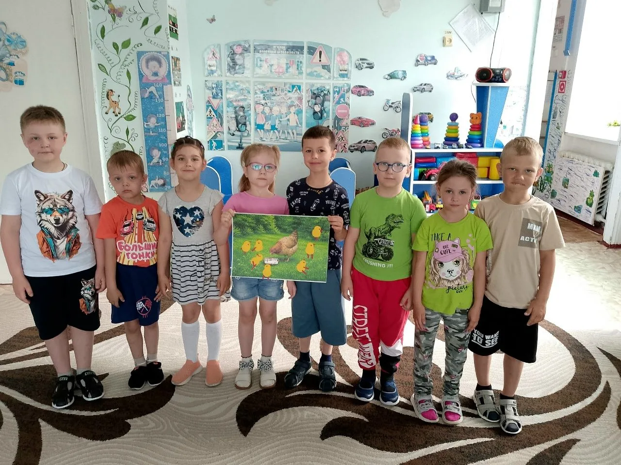 #ОдинденьвПрофиграде: знакомство с профессией птицевода. 
⁣
Сегодня ребята отправились в увлекательн