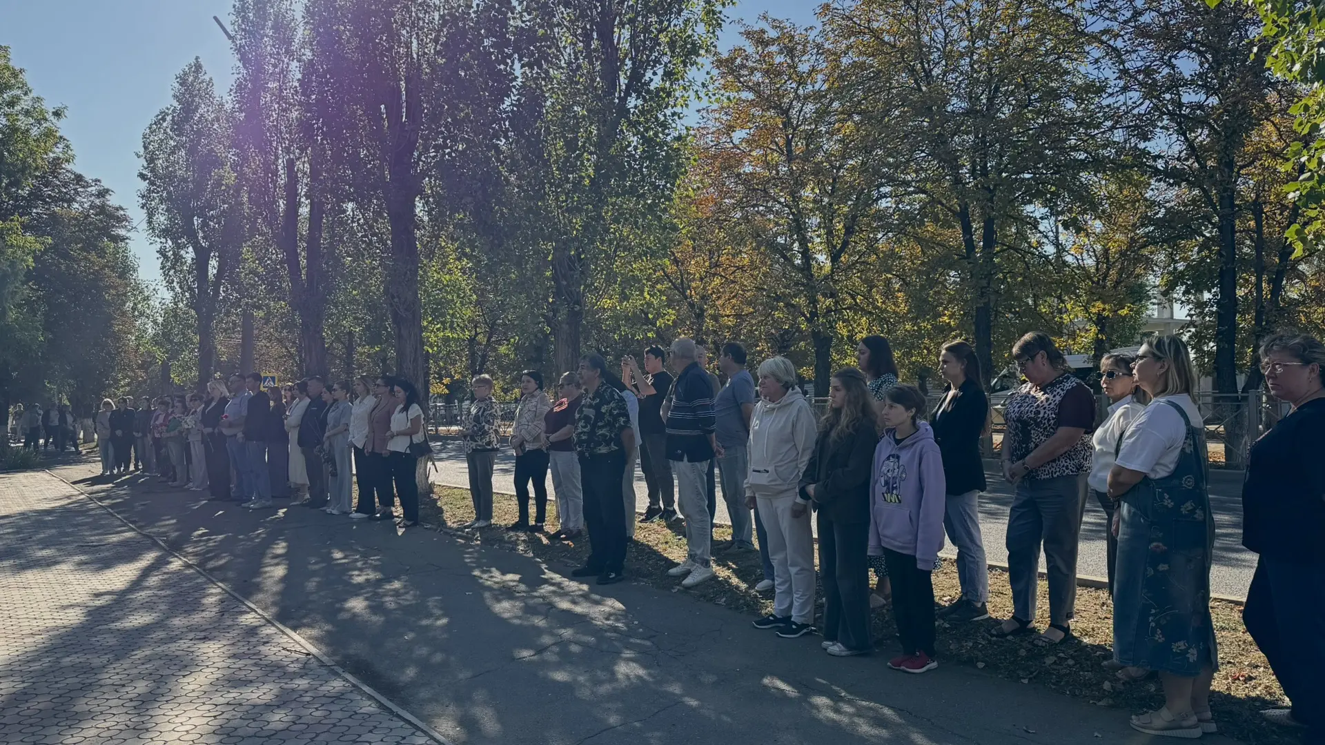 В Мангуше прошел митинг, посвященный 83-й годовщине освобождения Донбасса
