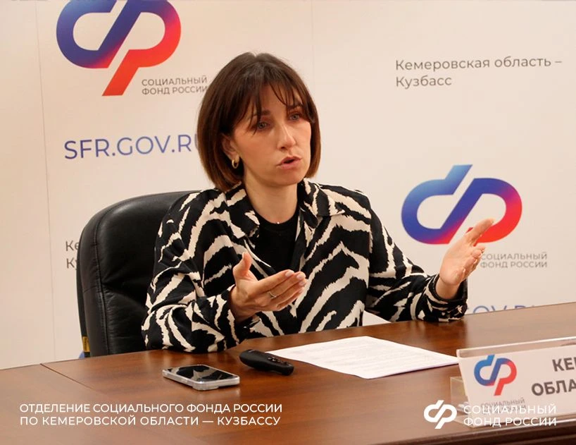В Кузбассе 144 пенсионера обучились работе с нейросетями на вебинаре «Нейросети и ИИ: н...