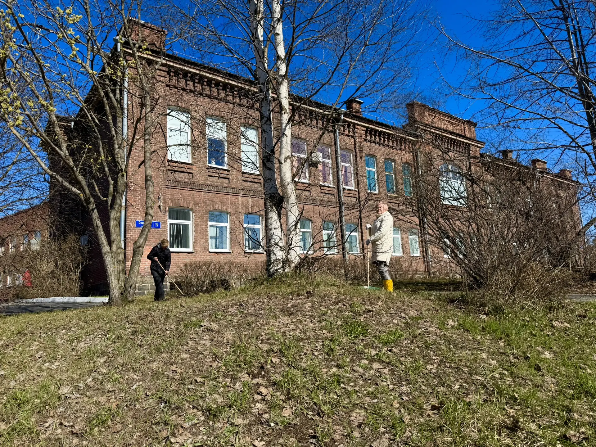 В Петрозаводском педагогическом колледже — своя «генеральная уборка»!