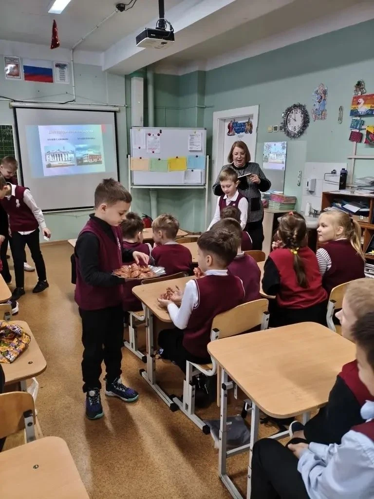Фестиваль "Знакомься, это Россия!"  Проект «Дети - детям»  2 "А" в гостях у 2 "Б". 30 января в рамка