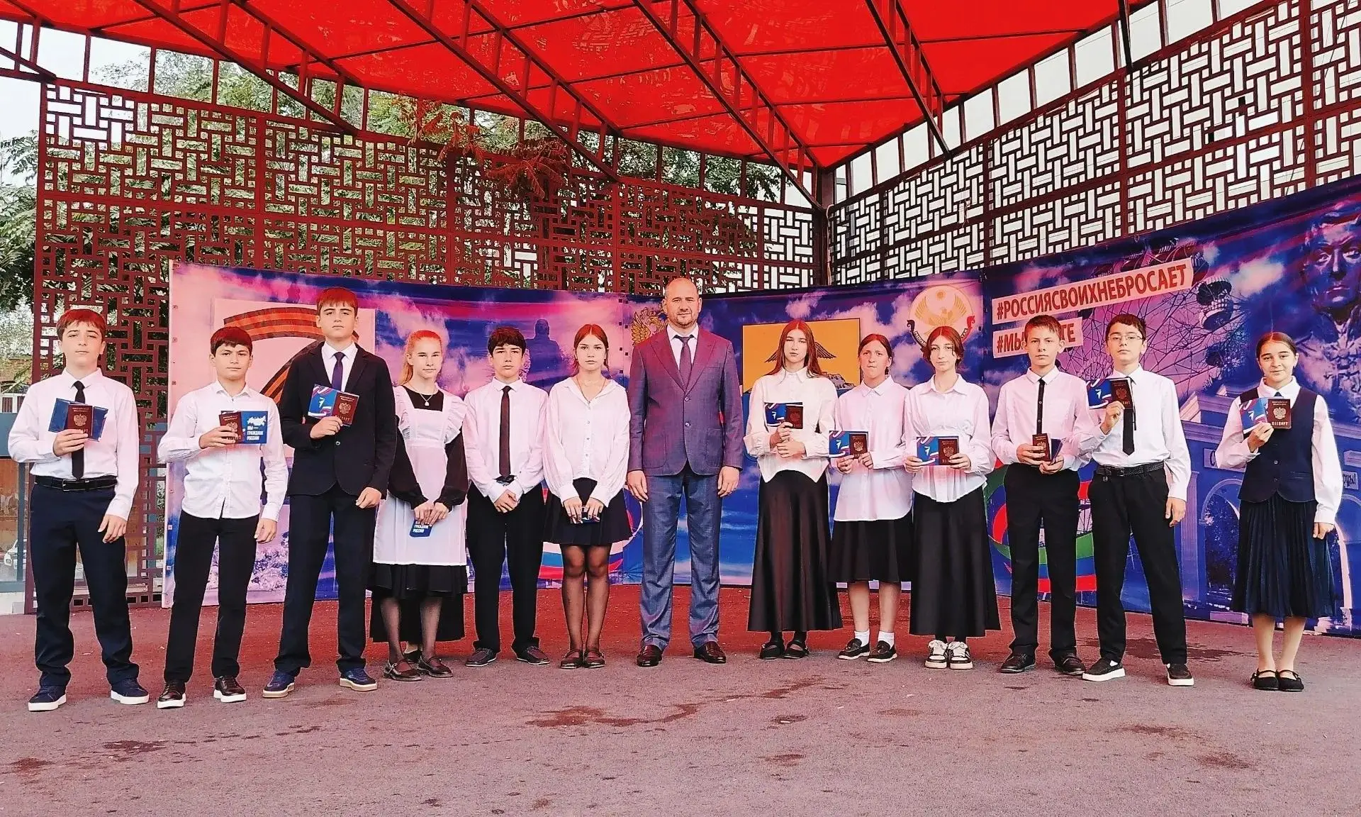 Особенно сегодняшний день запомнится юным кизлярцам