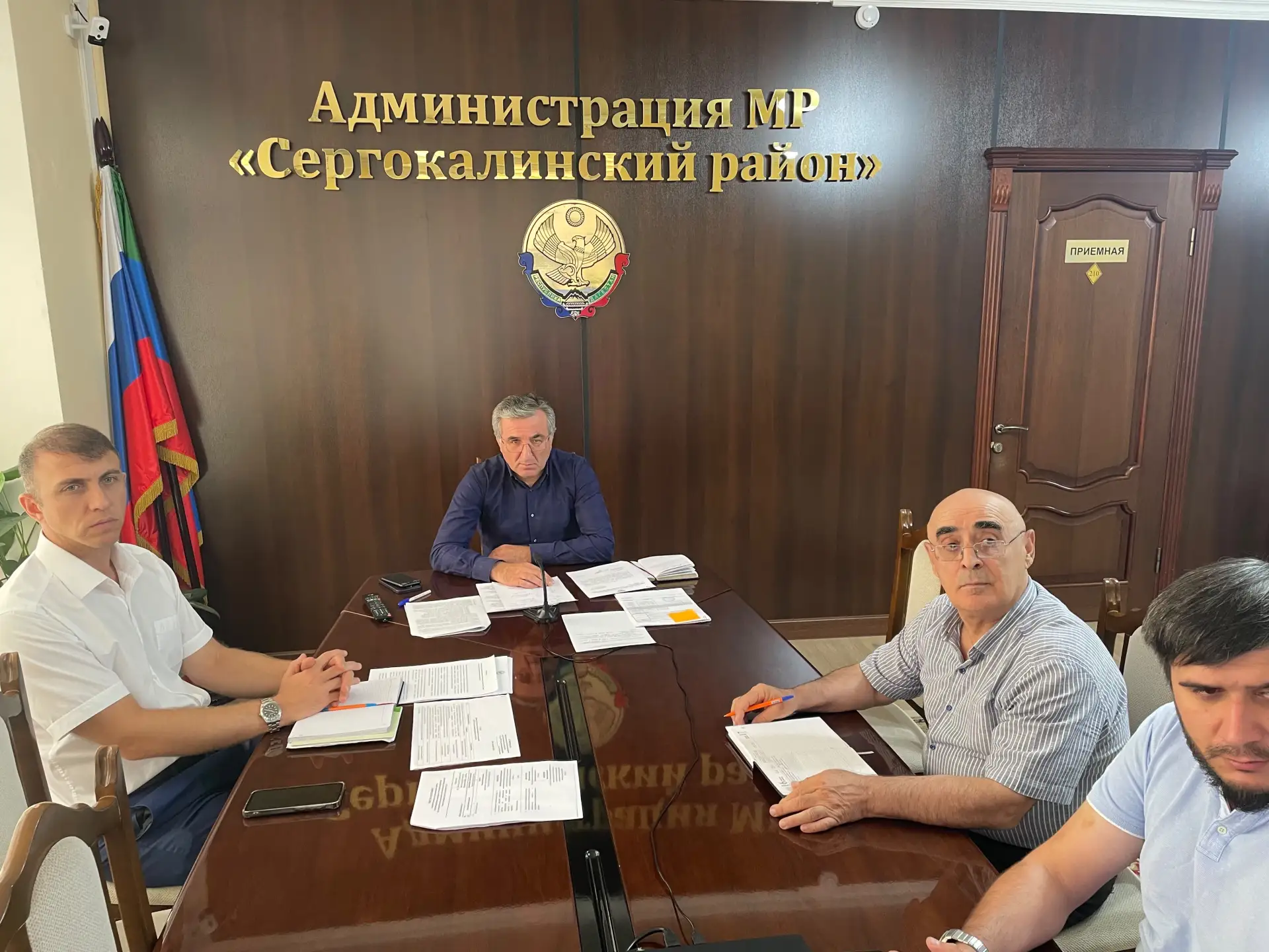 20 августа временно исполняющий обязанности главы Сергокалинского района Алигаджиев А.М...