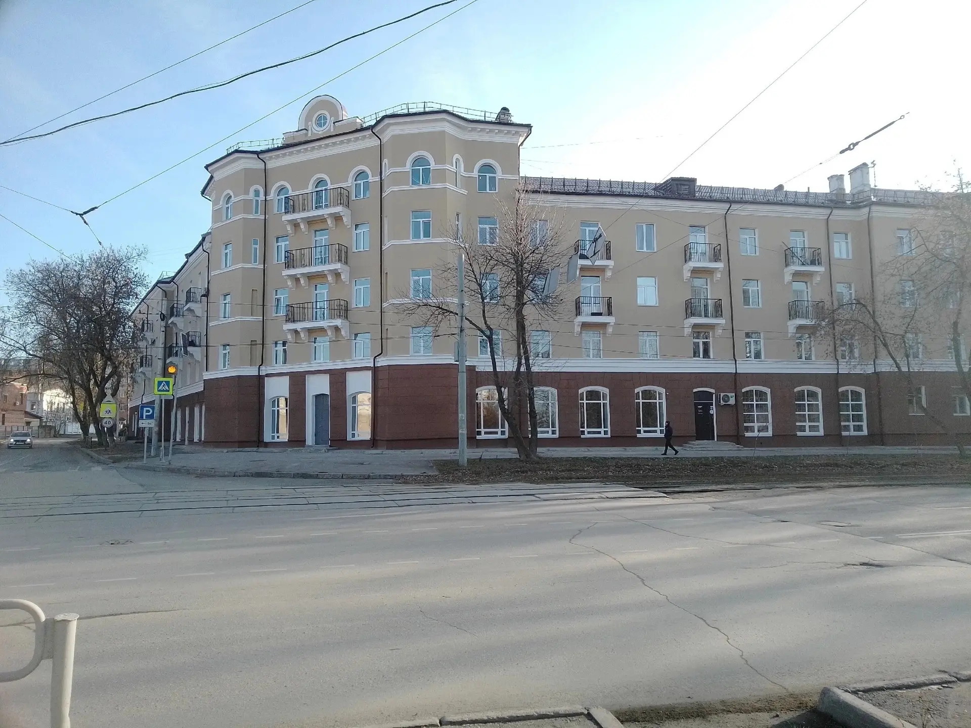 Перекрёсток улиц Куйбышева и Юрия Смирнова