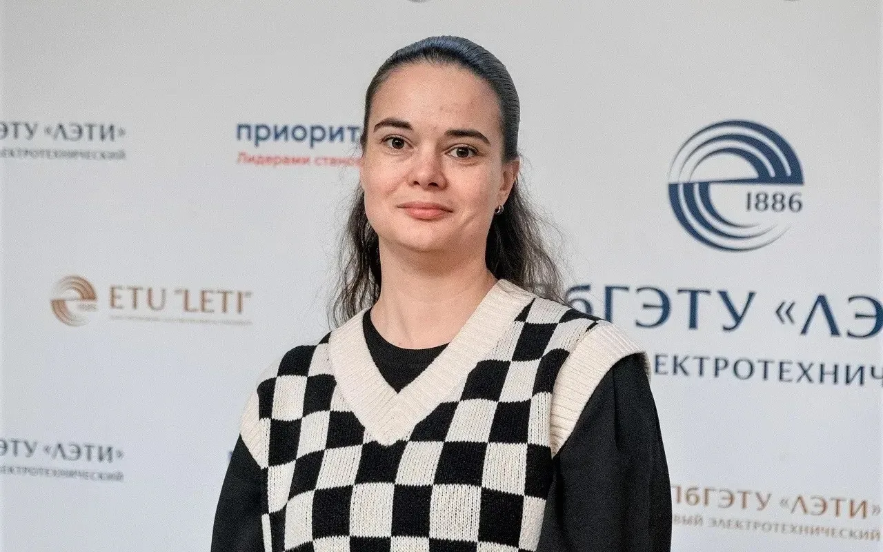 🔬 В ЛЭТИ разработали метод проектирования ультразвуковых ножей для резки сотовых материалов в косми