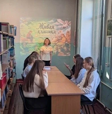 Школьный этап конкурса "Живая классика" завершился!   Победителями конкурса стали:  -  Демидова Алек