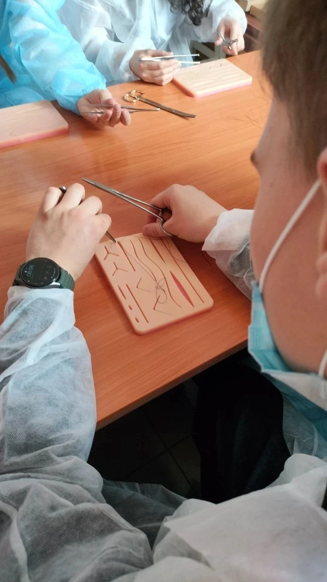 🏥 10в класс побывал на  экскурсии в первой городской больнице. Это было не просто знакомство с медиц