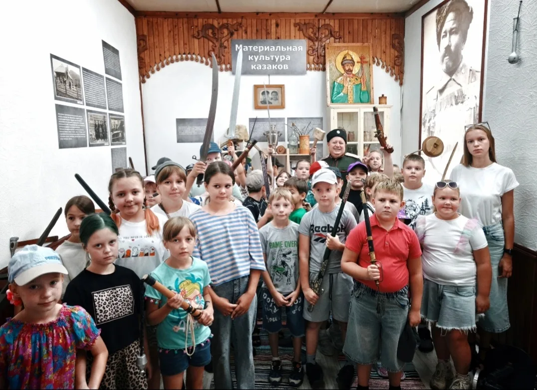 🏕 В Центре казачьей культуры «Ермак» состоялась тематическая экскурсия «По следам сиби...