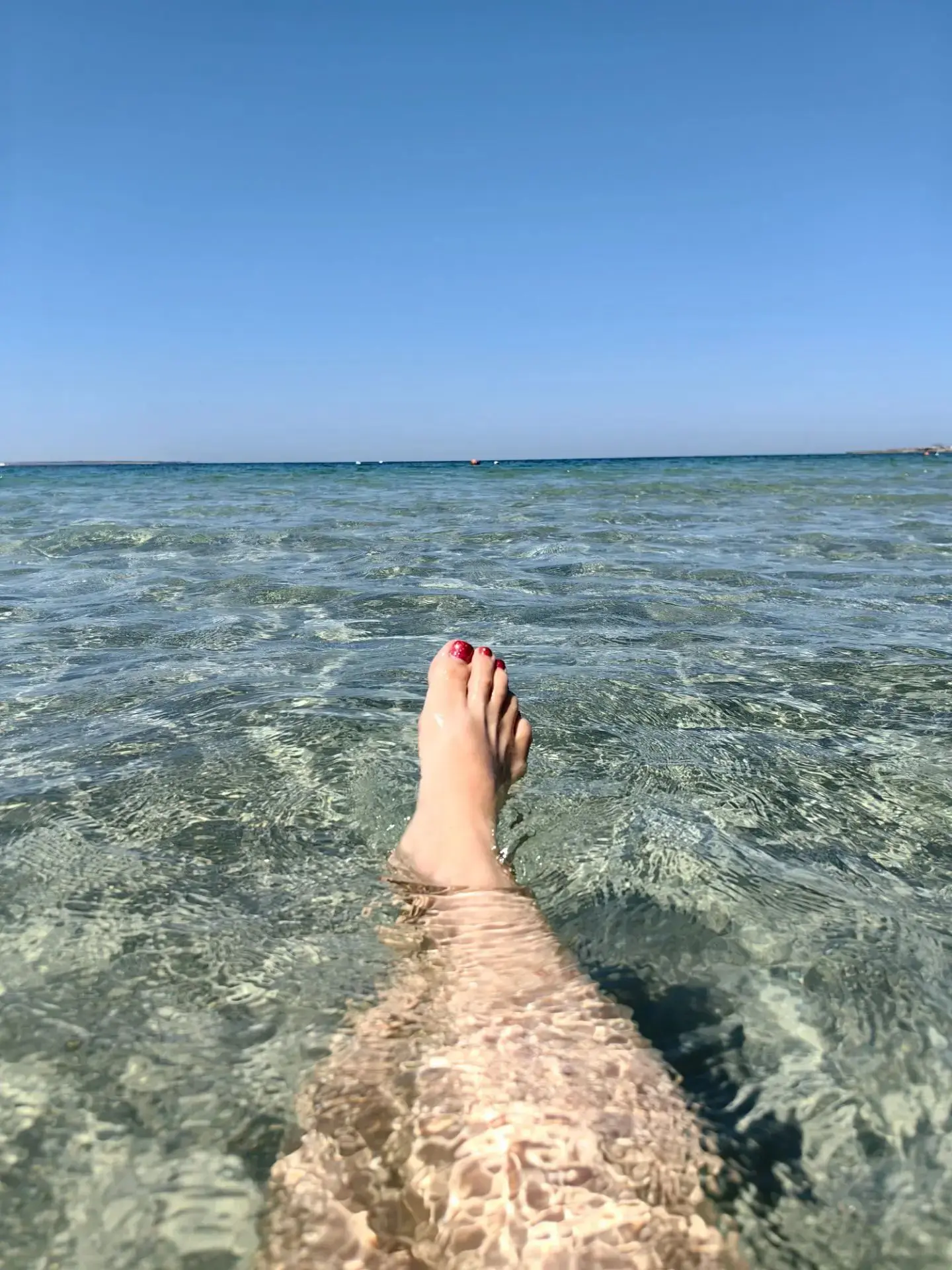🌊 Солнце, море и полный релакс — вот мой рецепт идеального дня! ☀️