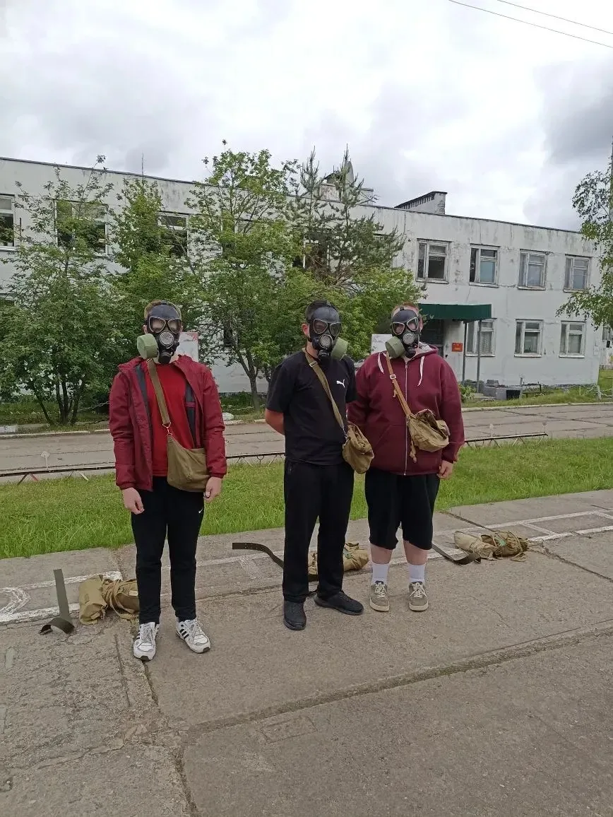 🫡2-3 июня ученики 10го класса провели на военных сборах на базе воинской части. Для ре...