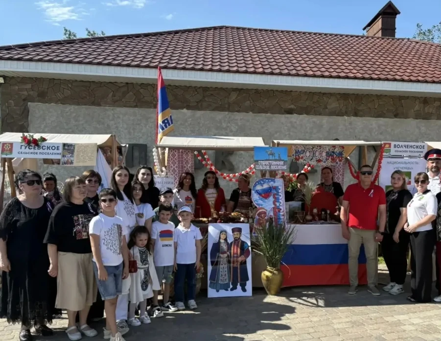 12 июня специалисты Старостаничного, Старостаничного детского отделов МУК КР «МЦБ», специалисты Адми