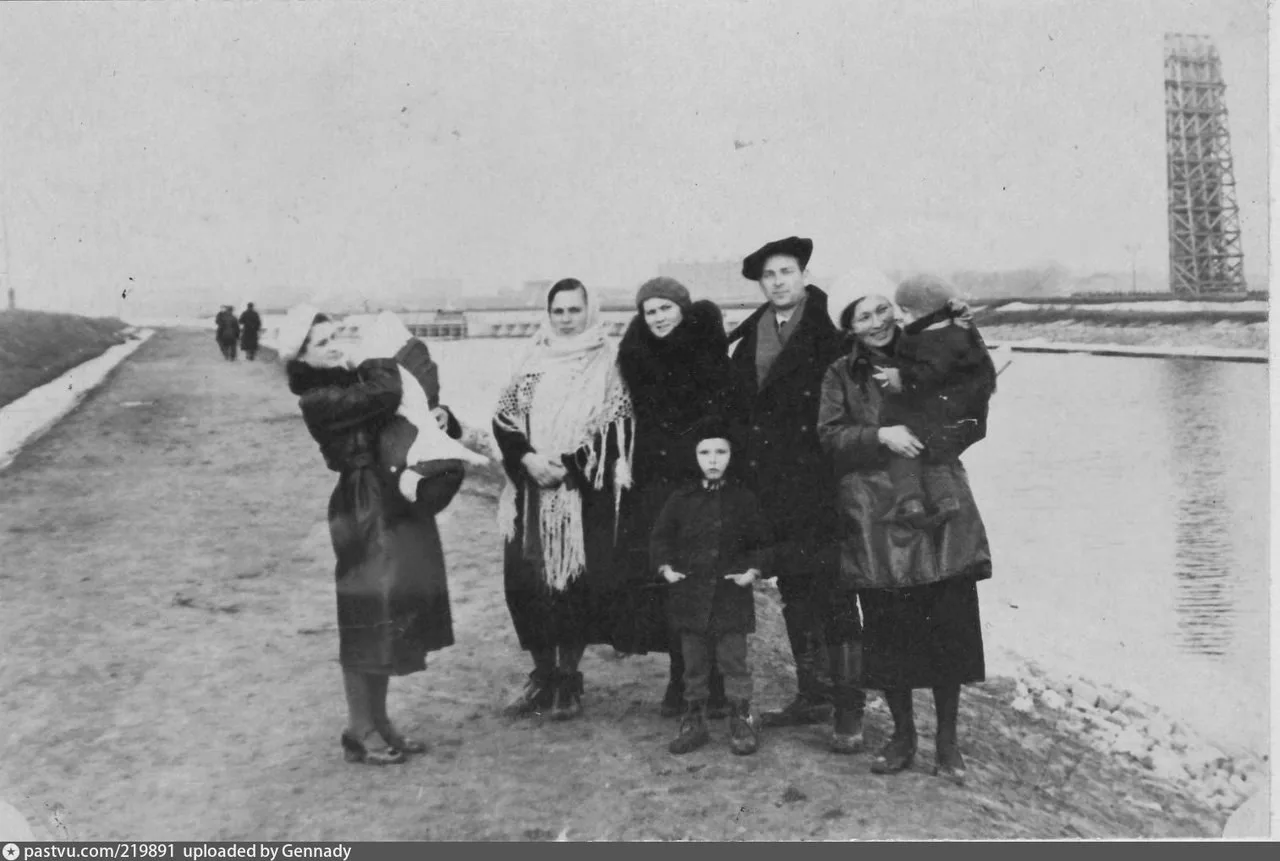 В районе Красных корпусов. Март 1940-го.
