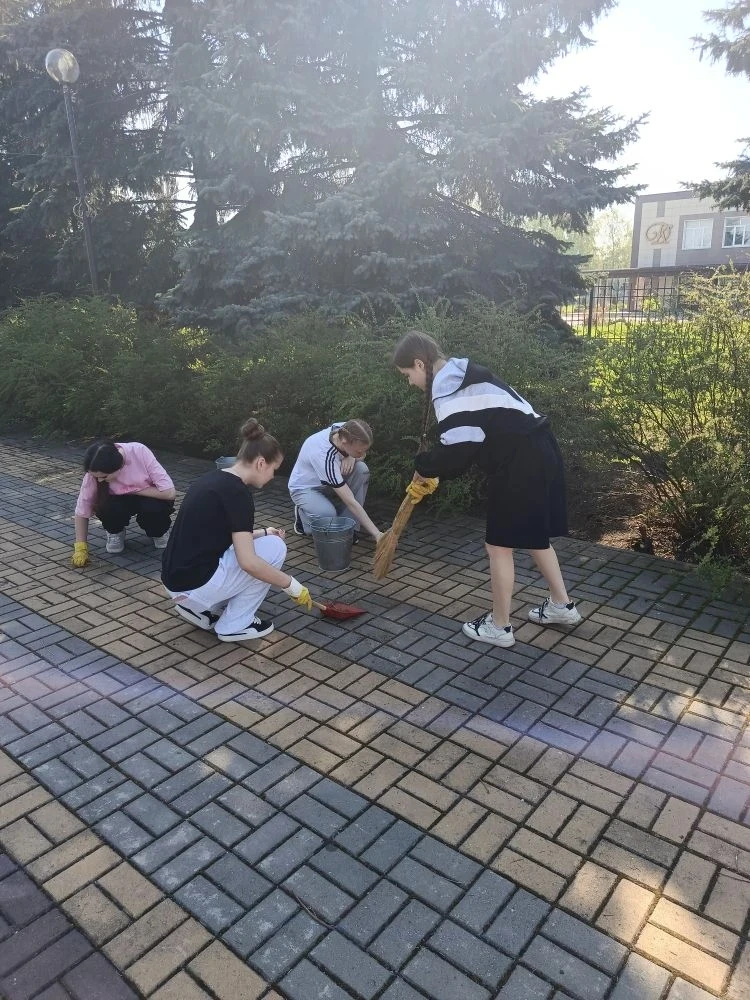 ❗Накануне великого праздника - Дня Победы - ученики 8 класса МБОУ СОШ с. Ярлуково приняли участие в 