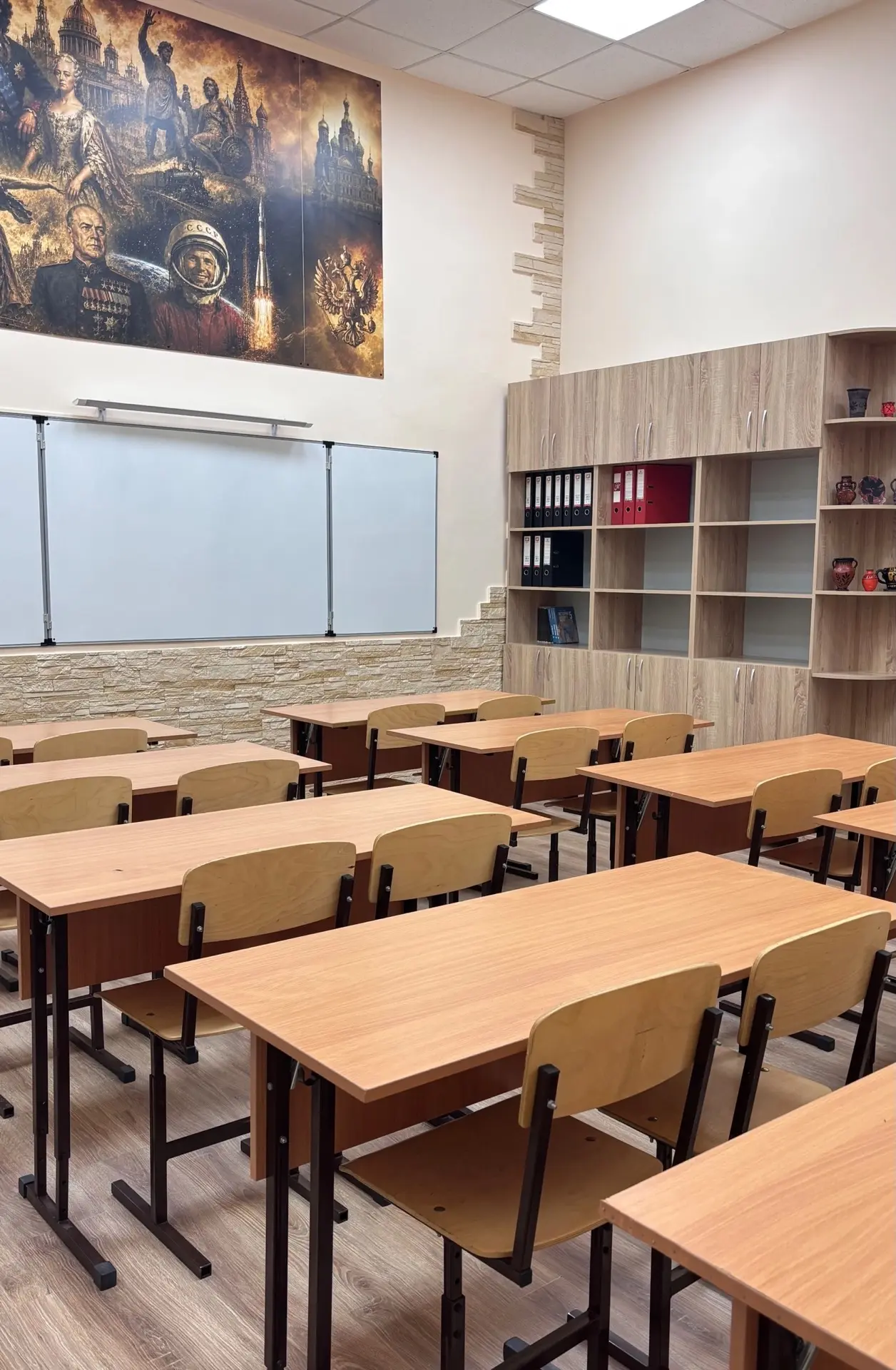 Приёмка школ к новому учебному году - это своеобразный экзамен. Не для детей. Для нас, ...