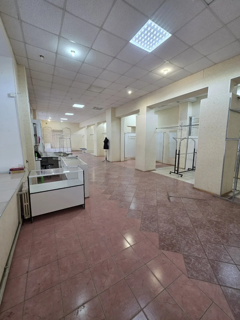 Аренда коммерческого помещения 239 м², ЦГР, договорная цена
