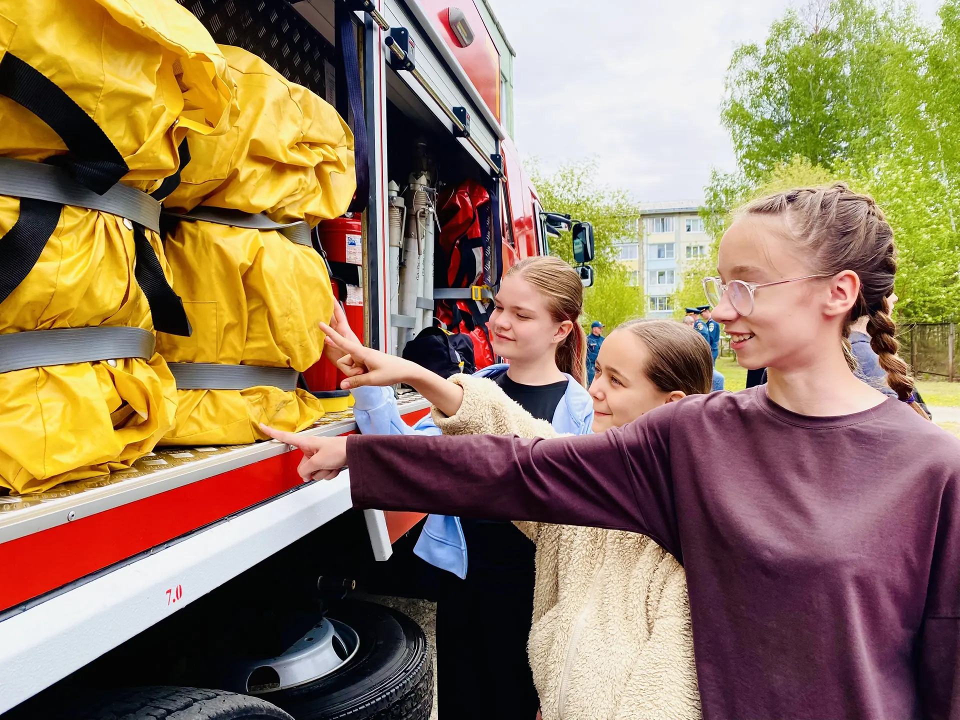 🚒 Сегодня у наших ребят был необычный и очень полезный день. К нам приехали сотрудники...