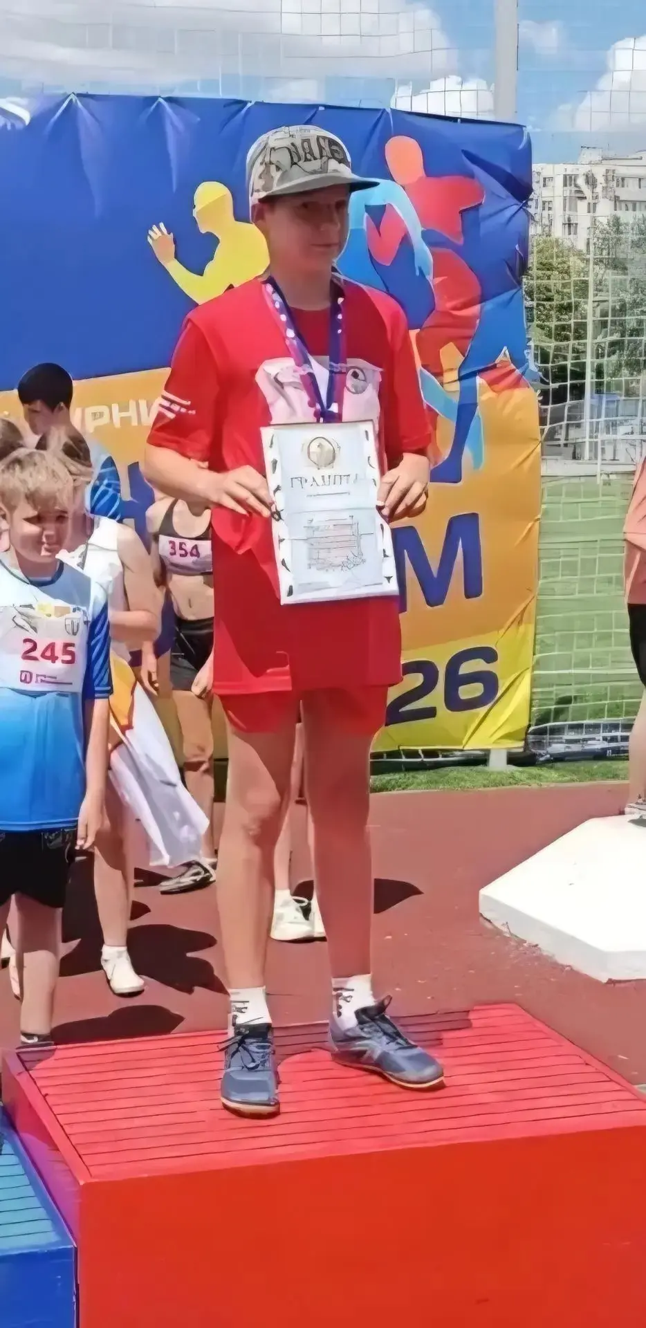 21 июня в г.Ростове-на Дону прошел турнир по легкой атлетике «Стань чемпионом»-2026. 

Колесниченко 