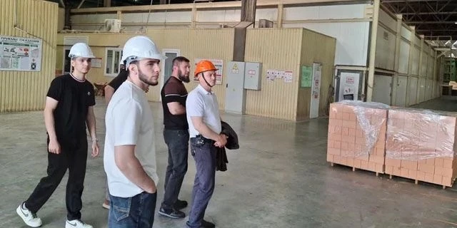 Экскурсия студентов ГГНТУ на промышленные предприятия Чеченской Республики

15 июля 2026 года Грозне