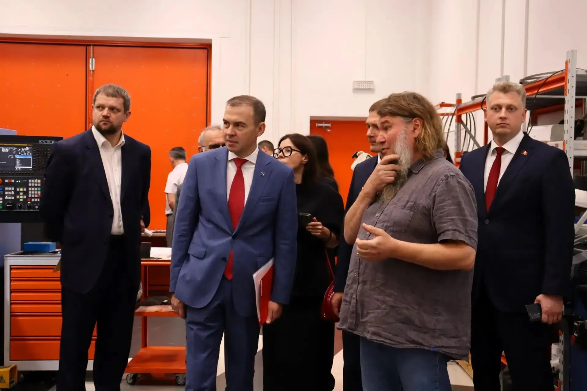 25 августа Технопарк «Университетский» посетила делегация членов Коммунистической парти...