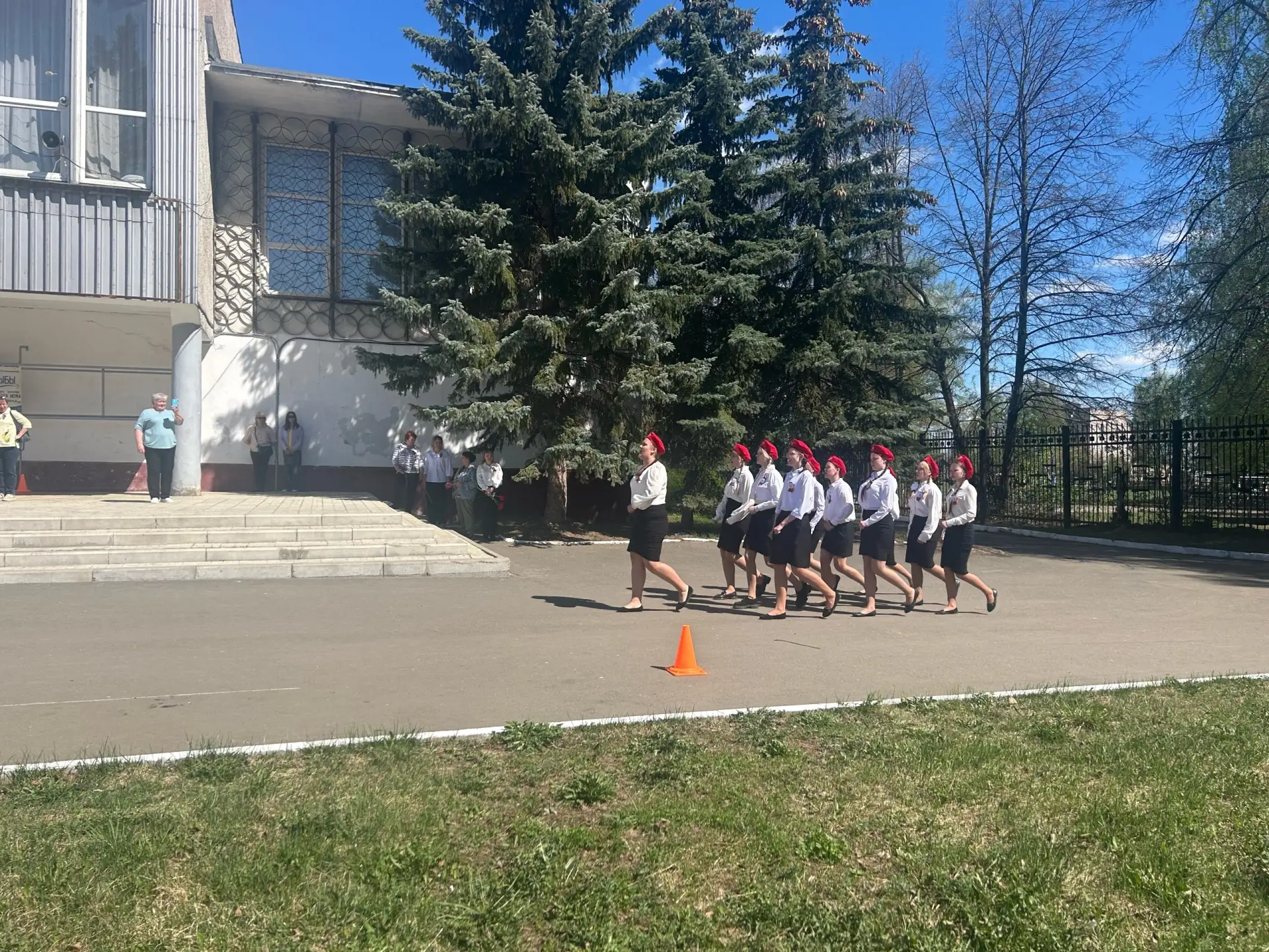 🇷🇺 Наши юнармейцы — серебряные призёры районного парада!