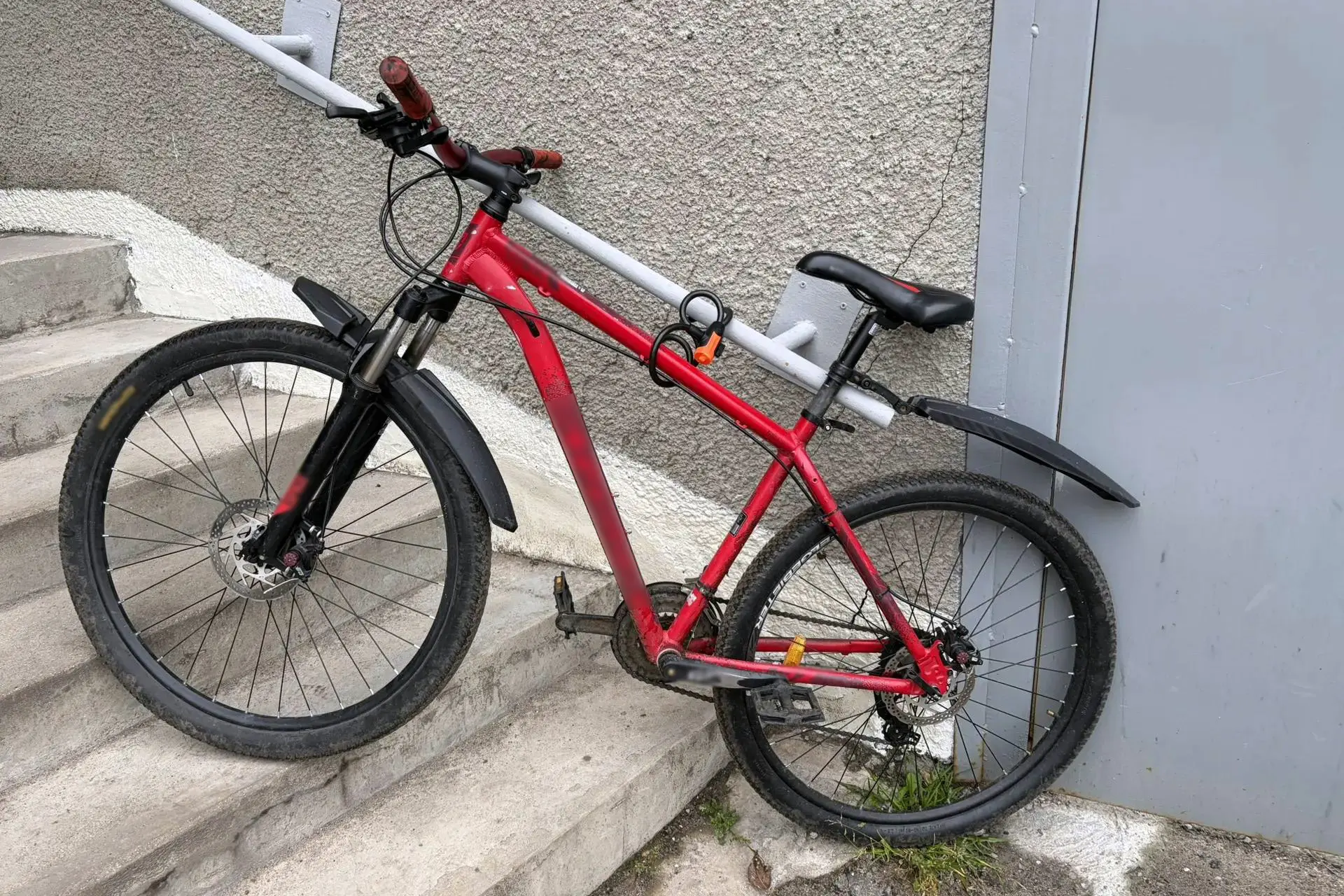 Северодвинские полицейские вернули потерпевшему похищенный велосипед 🚲