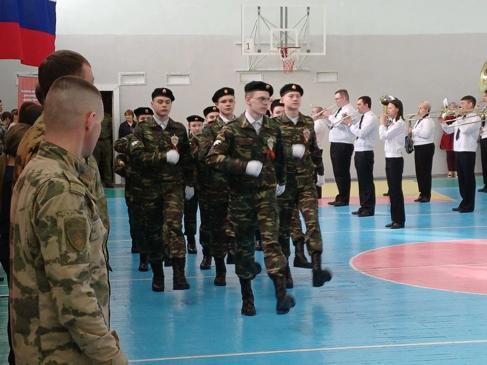 Положен старт двухдневному марафону военно-спортивной игры "Зарница 2.0-2026". Пожелаем команде "Аль