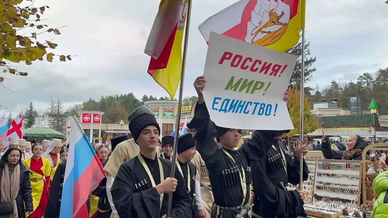 Сегодня в нашей стране впервые отмечается праздник День языков народов России.